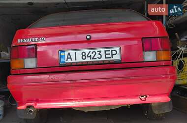 Хэтчбек Renault 19 1989 в Тетиеве