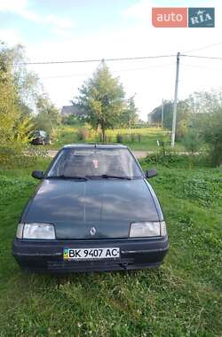 Хэтчбек Renault 19 1990 в Ровно