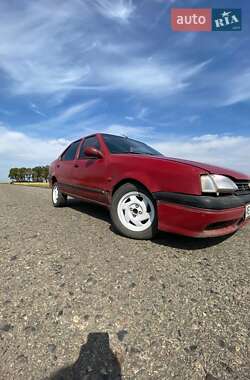 Седан Renault 19 1995 в Дніпрі