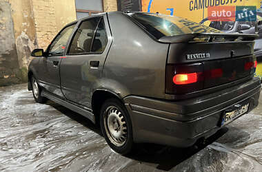 Хэтчбек Renault 19 1990 в 