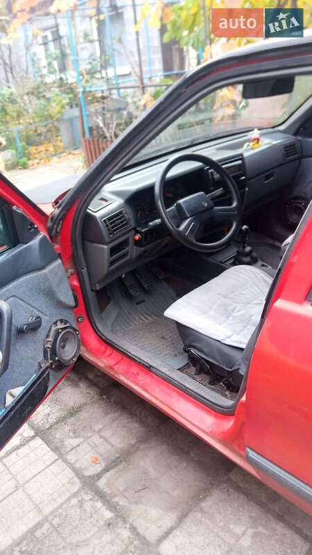 Хетчбек Renault 19 1990 в Кропивницькому