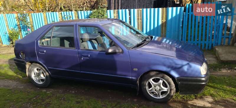 Седан Renault 19 1992 в Рудки фото Седан Renault 19 1992 в Рудки