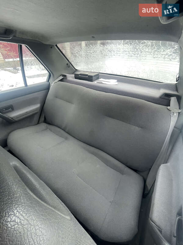 Седан Renault 19 1992 в Умани фото 8 Седан Renault 19 1992 в Умани