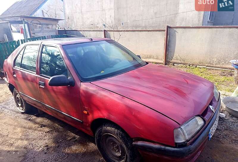 Renault 19 1993
