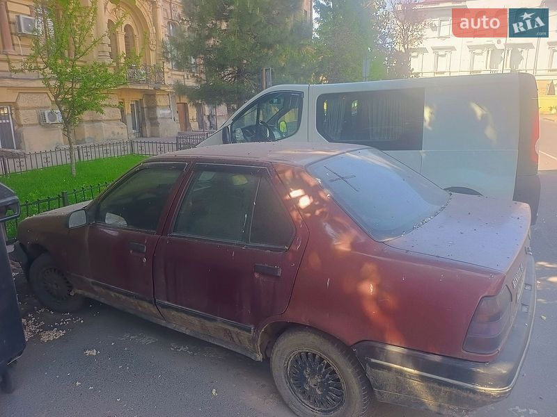 Седан Renault 19 1991 в Одесі