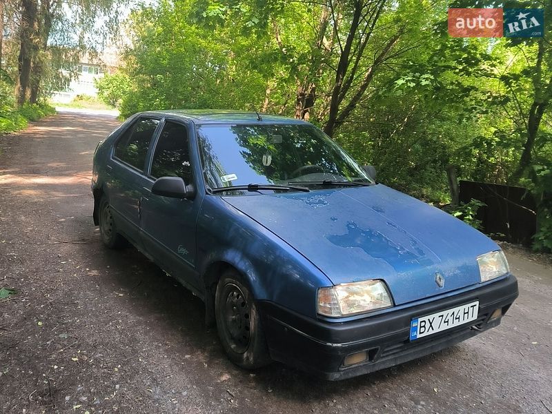 Хетчбек Renault 19 1992 в Красилові