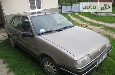 Седан Renault 21 1992 в Чорткове