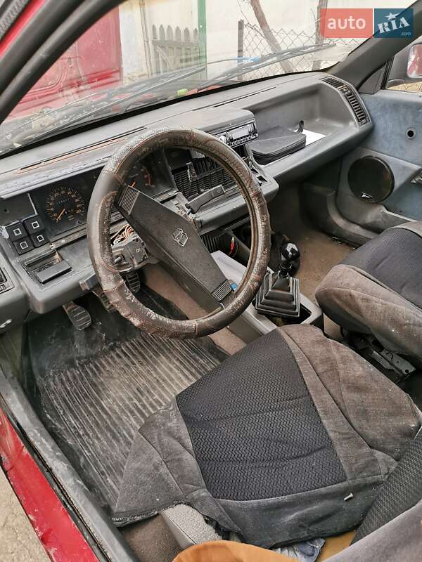 Седан Renault 21 1986 в Вознесенську фото 7 Седан Renault 21 1986 в Вознесенську