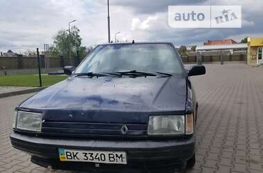 Седан Renault 21 1988 в Дубні