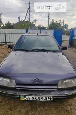 Универсал Renault 21 1992 в Знаменке