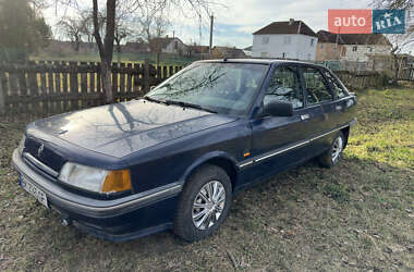 Хэтчбек Renault 21 1990 в 
