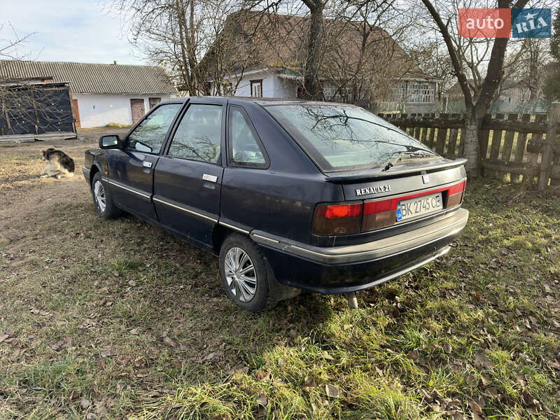 Хэтчбек Renault 21 1990 в Березному