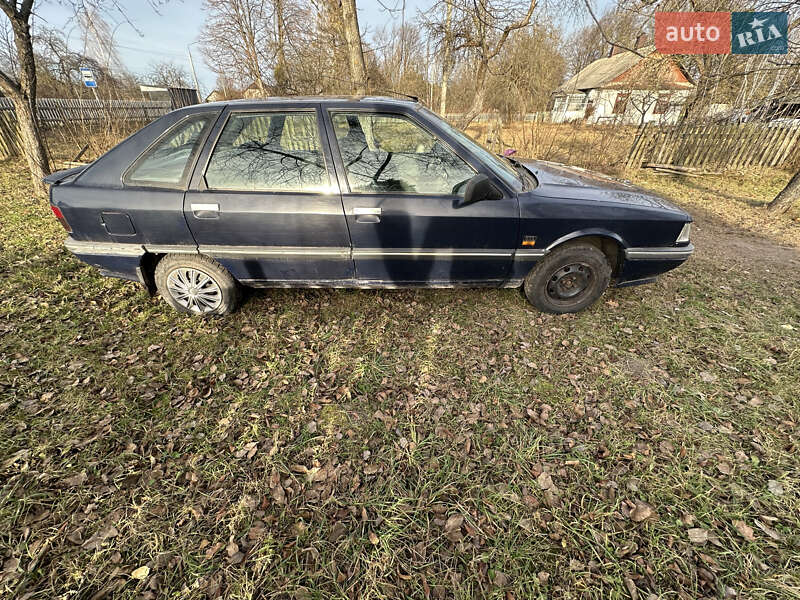 Хэтчбек Renault 21 1990 в Березному фото 6 Хэтчбек Renault 21 1990 в Березному
