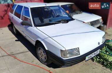 Універсал Renault 21 1990 в 