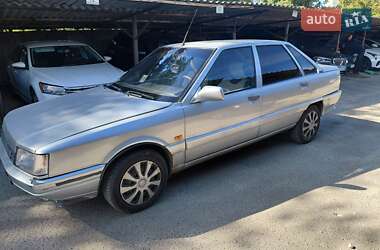 Седан Renault 21 1989 в Киеве