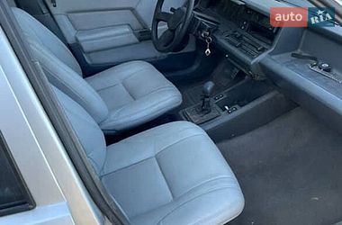 Седан Renault 21 1986 в Благовещенском