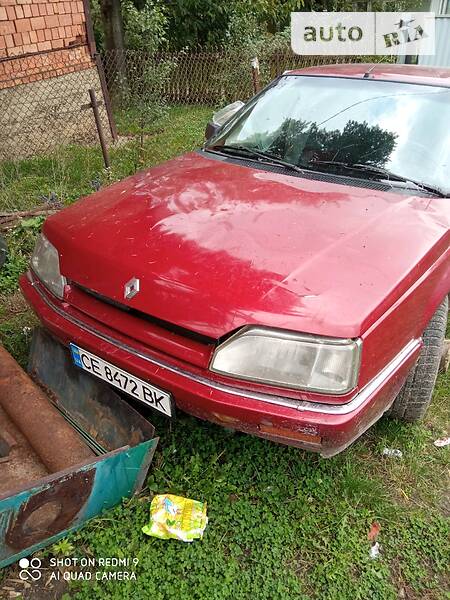 Хэтчбек Renault 25 1988 в Черновцах