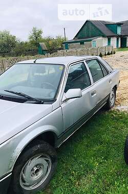 Хэтчбек Renault 25 1985 в Луцке