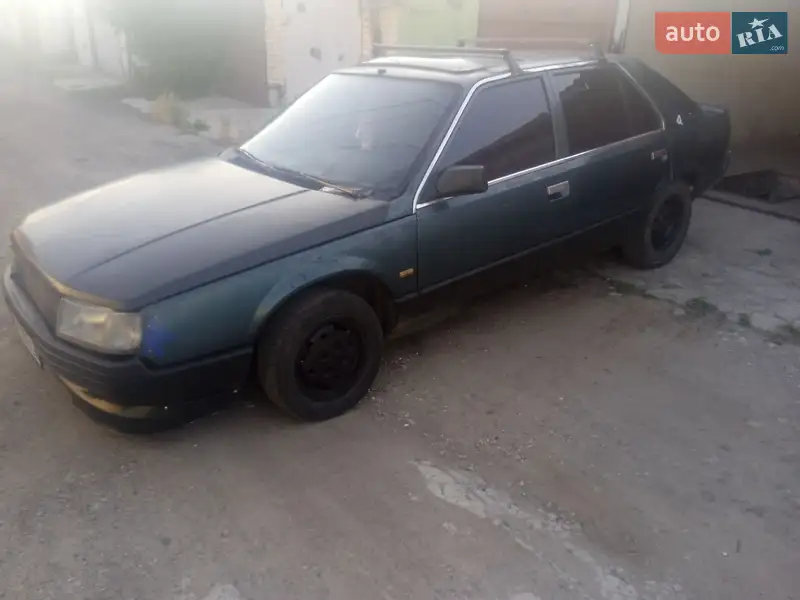 Renault 25