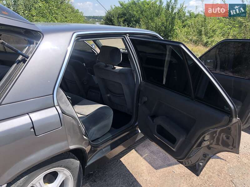 Хэтчбек Renault 25 1991 в Виннице фото 6 Хэтчбек Renault 25 1991 в Виннице