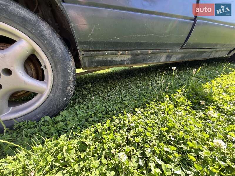 Хэтчбек Renault 25 1986 в Львове