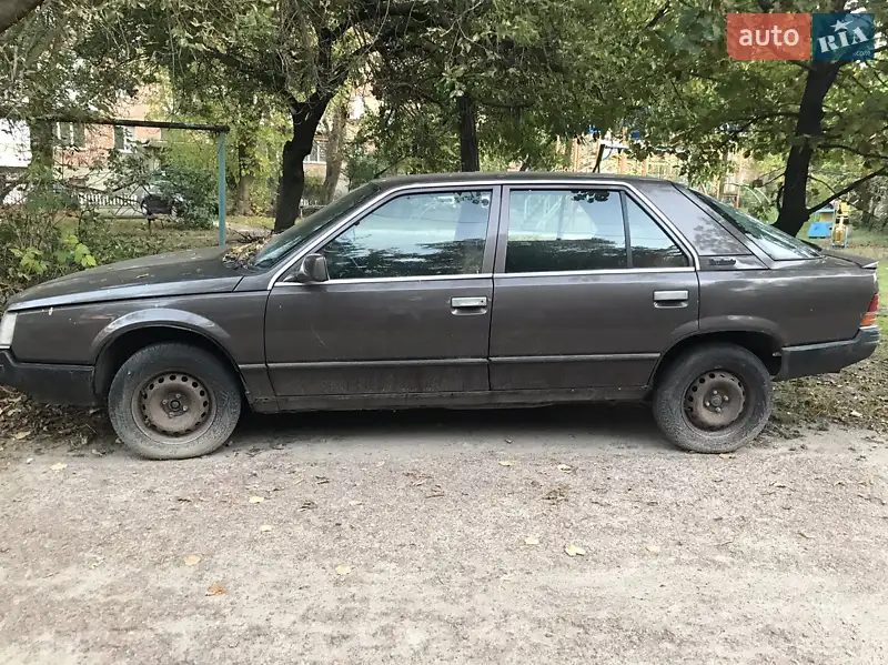 Хетчбек Renault 25 1987 в 