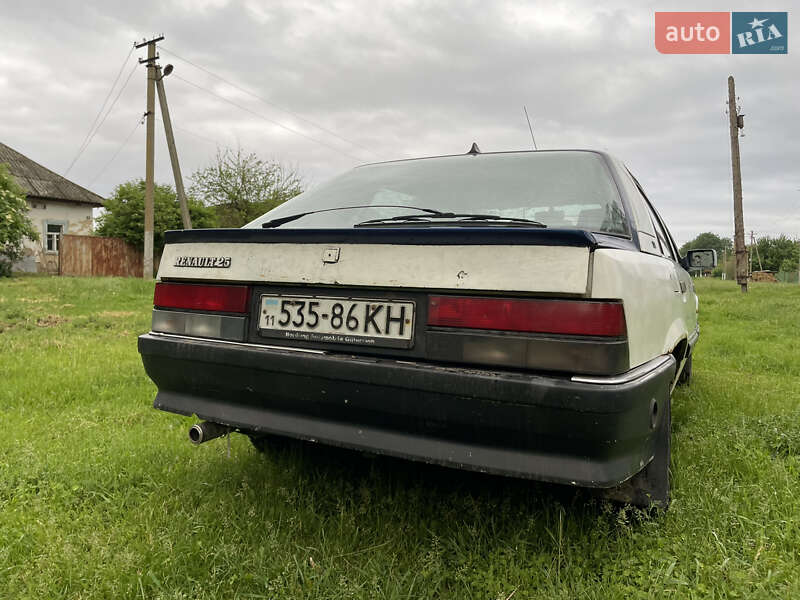 Хэтчбек Renault 25 1991 в Прилуках