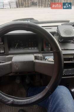 Хэтчбек Renault 5 1987 в 