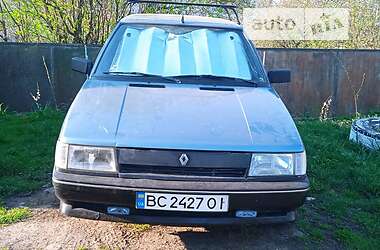 Седан Renault 9 1988 в Львові