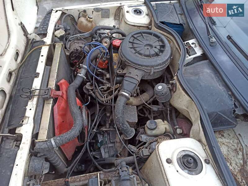 Седан Renault 9 1986 в Николаеве