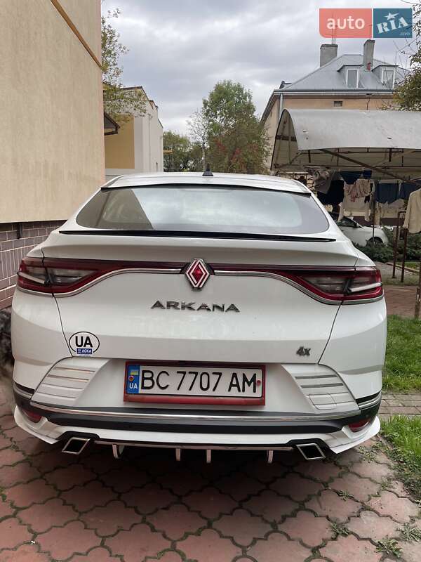 Позашляховик / Кросовер Renault Arkana 2020 в Львові