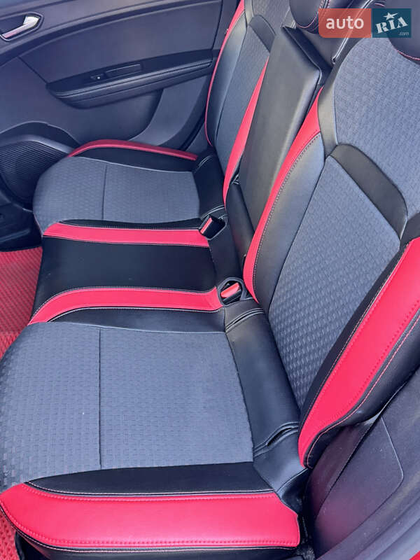 Позашляховик / Кросовер Renault Arkana 2020 в Києві