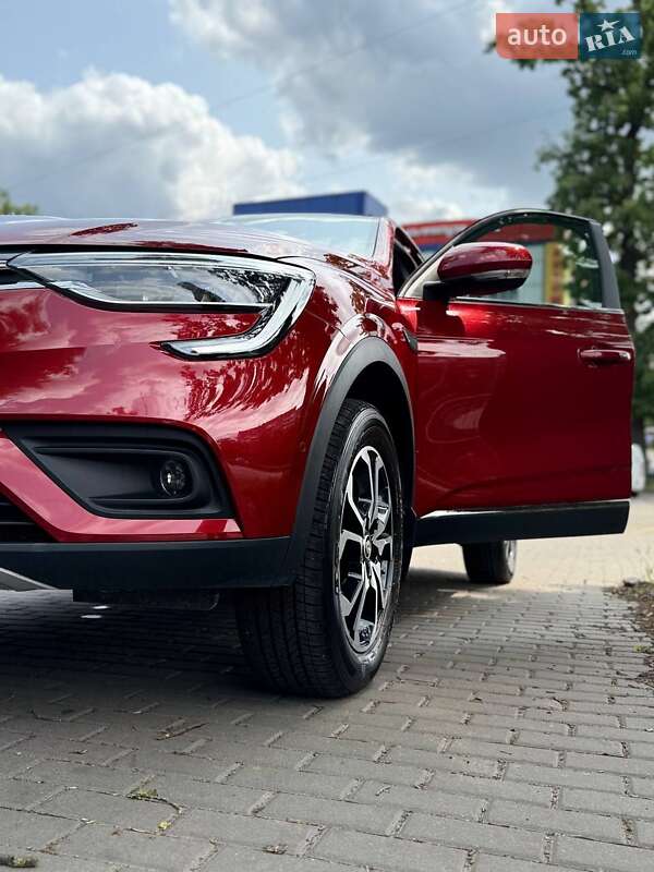 Внедорожник / Кроссовер Renault Arkana 2020 в Киеве