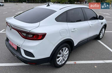 Внедорожник / Кроссовер Renault Arkana 2020 в 