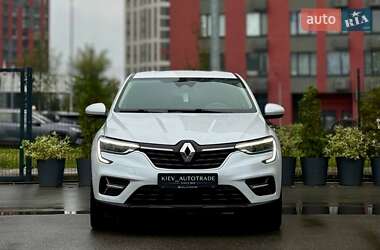 Позашляховик / Кросовер Renault Arkana 2020 в 