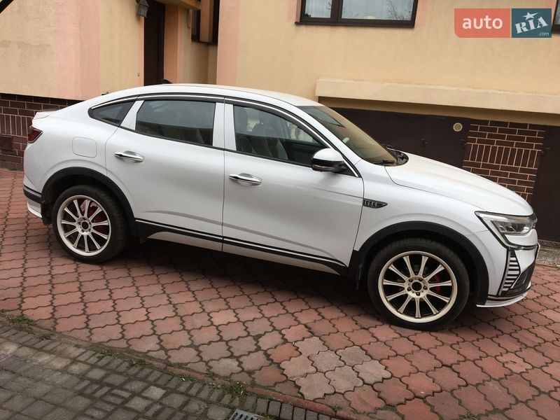 Позашляховик / Кросовер Renault Arkana 2020 в Львові