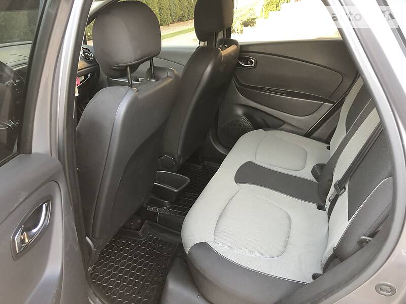 Універсал Renault Captur 2015 в Кам'янець-Подільському фото 8 Універсал Renault Captur 2015 в Кам'янець-Подільському