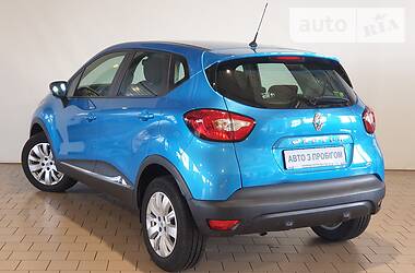 Универсал Renault Captur 2015 в Киеве