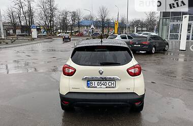 Хэтчбек Renault Captur 2015 в Кременчуге
