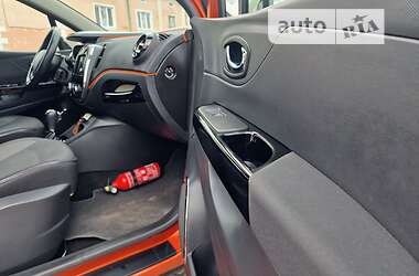 Внедорожник / Кроссовер Renault Captur 2014 в 