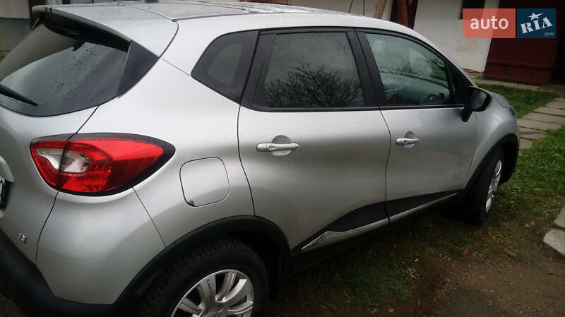 Внедорожник / Кроссовер Renault Captur 2014 в Львове