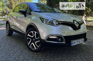 Внедорожник / Кроссовер Renault Captur 2016 в Лохвице