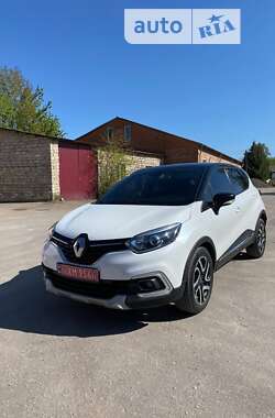 Внедорожник / Кроссовер Renault Captur 2017 в Калиновке