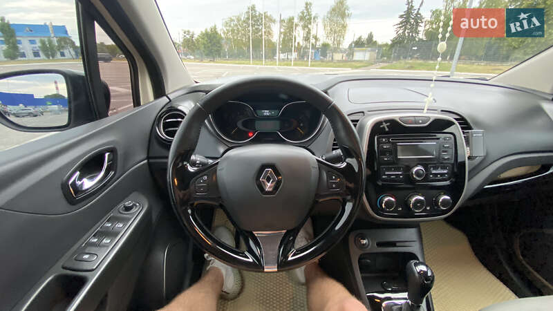 Внедорожник / Кроссовер Renault Captur 2015 в Житомире