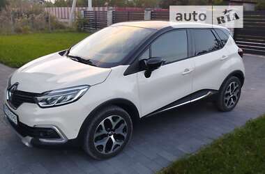 Позашляховик / Кросовер Renault Captur 2017 в Бродах