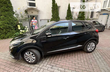 Позашляховик / Кросовер Renault Captur 2013 в Сокалі