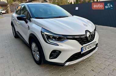 Позашляховик / Кросовер Renault Captur 2021 в 