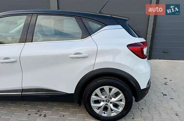 Позашляховик / Кросовер Renault Captur 2021 в 