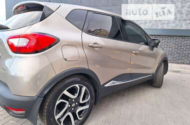 Внедорожник / Кроссовер Renault Captur 2013 в Киеве