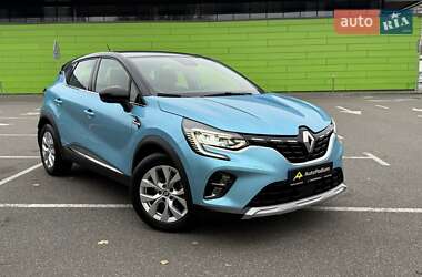 Позашляховик / Кросовер Renault Captur 2021 в Києві